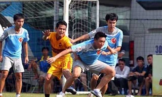 Ấn tượng ngày khai mạc giải 'phủi' Ngoại hạng