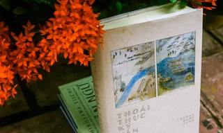 Sách chụp ảnh "Thoái thực ký văn"