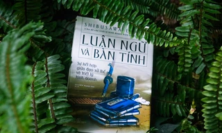 Ảnh chụp sách "Luận ngữ và bàn tính"