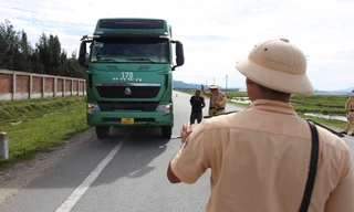 Chấn chỉnh tình trạng xe ‘Hổ vồ’ đại náo khu kinh tế ở Hà Tĩnh