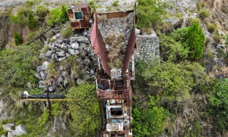 'Bẫy' chênh vênh tại những mỏ đá ngừng khai thác ở Hà Tĩnh