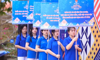 Tuổi trẻ Nghệ An đẩy mạnh 'Bình dân học vụ số' trong Tháng Thanh niên 2025