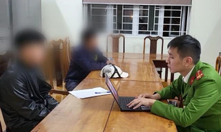 Khởi tố nam sinh lớp 12 thông chốt, tông CSGT nhập viện