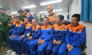 Thuyền viên tàu chở than bị chìm bàng hoàng kể 15 giờ vật lộn giữa đại dương