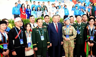 Cuộc cách mạng tiền đề cho thế hệ vươn mình