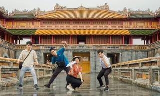 'Du lịch chậm' cùng nhóm bạn trẻ ở Huế 