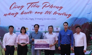 Cùng Tiền Phong nâng bước em tới trường: Trao tình thương và nghị lực sống 