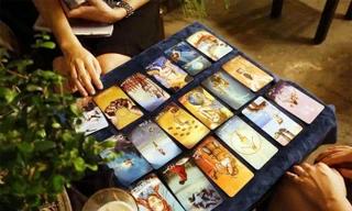 Chơi tarot bị một số người lạm dụng như một thứ mê tín dị đoan 