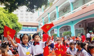 Nên hay không nên có quỹ lớp, quỹ trường?