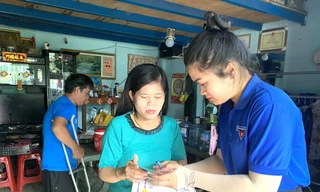 Thầm lặng hỗ trợ dân trong đêm