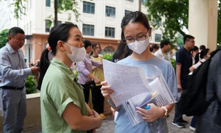 Kết thúc 4 kì thi tuyển sinh lớp 10 chuyên: Những 'siêu nhân' vượt rào