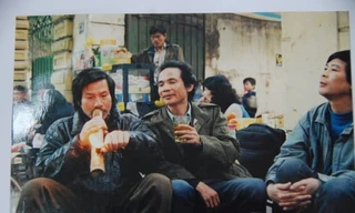 Người viết bút bi 