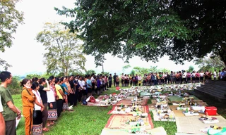 Lễ cúng “Pủ Xừa” tại bản Bua, xã Châu Tiến, huyện Quỳ Châu, Nghệ An 