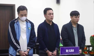 'Bắn nhầm' dê của dân, 3 cựu công an lĩnh án 