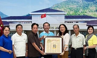 Lễ tiếp nhận bài thơ tại Bảo tàng Côn Đảo 