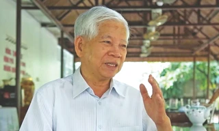 Một lần được nguyên Chủ tịch nước duyệt bài 