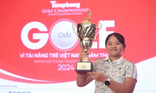Tween 12 tuổi trở thành nhà nữ vô địch đầu tiên của Tiền Phong Golf Championship