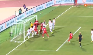 Dân mạng tràn vào "tấn công" Facebook của AFC, động thái của cầu thủ Hồ Tấn Tài gây chú ý