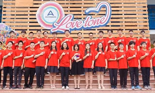 Hà Nội: Lớp học có 29/29 học sinh cùng đỗ trường chuyên, trong đó có 1 thủ khoa