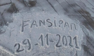 Xuất hiện hình ảnh băng tuyết đầu mùa trên đỉnh Fansipan vào sáng 29/11, thực hư thế nào?