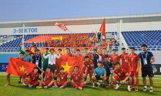 Thắng U23 Malaysia, vì sao HLV Gong Oh-kyun lại cho rằng "giờ chưa phải lúc ăn mừng"?