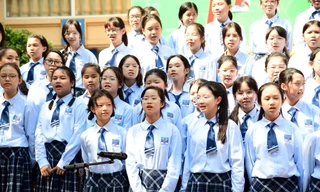 Thầy cô và trò THCS & THPT Nguyễn Siêu đón chờ những đổi thay trong năm học mới