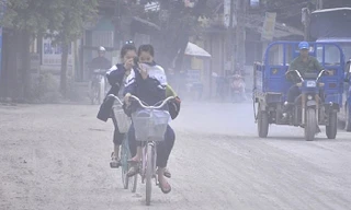 Chất lượng không khí Hà Nội ở ngưỡng xấu, Bộ Y tế đưa ra khuyến cáo với học sinh