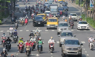 Miền Bắc nắng nóng cao điểm kéo dài trên diện rộng, nhiệt độ lên tới 38 độ C