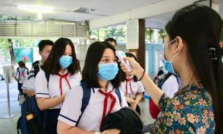 Trường đầu tiên nào ở TP.HCM có thể đón học sinh trở lại vào đầu tháng 10 tới?