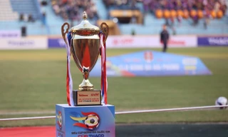 Vì sao có đến hai trận Siêu cúp Bóng đá Quốc gia diễn ra trong cùng một năm?