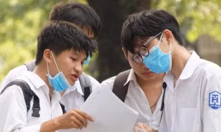 Điểm chuẩn chính thức kỳ thi vào lớp 10 chuyên tại Hà Nội: Trường nào lấy điểm cao nhất?