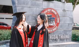 Điểm sàn xét tuyển vào ĐH Ngoại thương năm 2024 tăng nhẹ so với năm ngoái