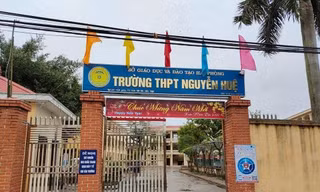 Hải Phòng: Nữ sinh lớp 10 bị đánh hội đồng đến nhập viện do xích mích trong lúc rửa tay