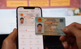 Có bắt buộc đổi thẻ Căn cước công dân gắn chip sang thẻ Căn cước hay không?