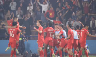 2 BLV của FPT Play khiến người xem cười ngất, netizen yêu cầu "tăng lương gấp"