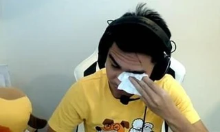 Streamer PewPew bị người khác đăng ký tên thương hiệu, khả năng kênh YouTube sẽ "bay màu"