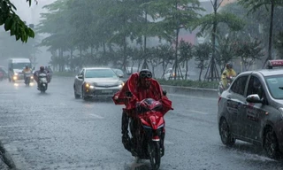 Nồm ẩm cuối cùng cũng chấm dứt, đêm nay miền Bắc đón không khí lạnh yếu, chuyển mưa rào