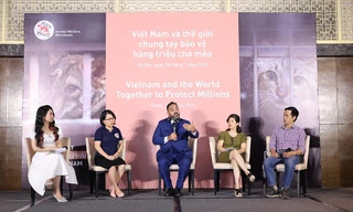 33.000 chữ ký ủng hộ chấm dứt nạn buôn bán thịt chó, mèo 