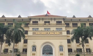 Mức điểm sàn của trường Đại học Y Hà Nội năm nay: Ngành cao nhất lên tới 24 điểm