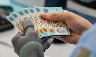 Vì sao sinh năm 2000 nhưng hạn đổi Căn cước là năm 2040 chứ không phải 2025?