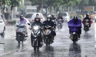 Miền Bắc sắp có đợt không khí lạnh mang theo mưa dông sau đợt nắng nóng gay gắt