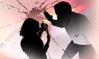 TP.HCM: Cô giáo Tiểu học tố cáo bị nhóm YouTuber giật khẩu trang, đánh hội đồng, quay clip