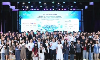 Sinh viên diện kiến các "sếp lớn" ngành Ngân hàng, nghe giải đáp về tuyển dụng