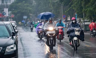 Dự báo thời tiết: Miền Bắc đón chuỗi ngày mưa dông rải rác kéo dài, nhiệt độ giảm nhẹ