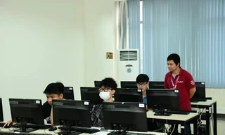 Thí sinh từ Nghệ An là thủ khoa kỳ thi Đánh giá tư duy của kíp thi bù do trục trặc hệ thống