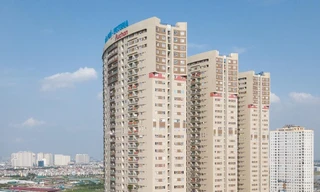 Hà Nội: Nam sinh lớp 10 trường chuyên rơi tầng 28 xuống đất tử vong, để lại thư tuyệt mệnh