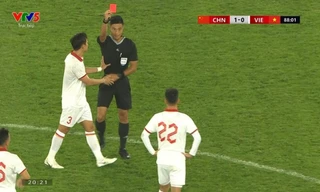 Tình huống khiến Tiến Linh nhận thẻ đỏ ở trận đấu giữa ĐT Việt Nam và ĐT Trung Quốc