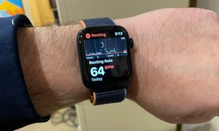 Người đàn ông được cứu sống nhờ khả năng theo dõi sức khỏe của Apple Watch