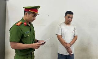 Tài xế taxi "chặt chém" khách vùng cao 4,2 triệu đồng nói gì tại cơ quan công an?