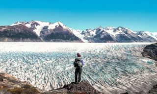 Cô gái mê 'phượt' kể khoảnh khắc 'đứng hình' trước kỳ quan thiên nhiên thứ 8 ở Chile